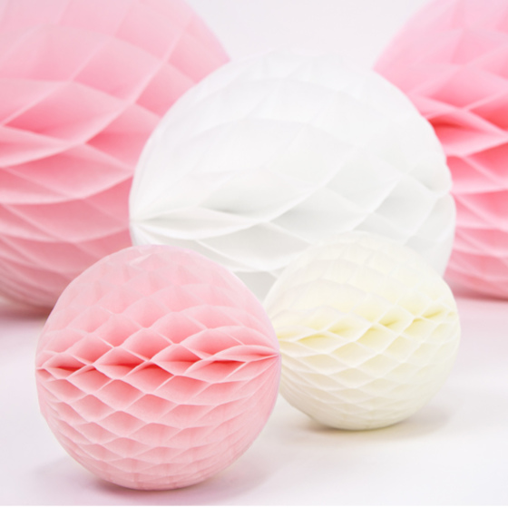 Honeycomb Ball Baby Pink 10 cm. image-0