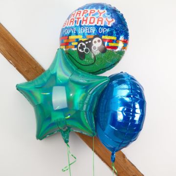 Send en ballonbuket m. din tekst Gamer Birthday